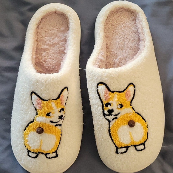 Shoes - Adorable Corgi Women's Slippers